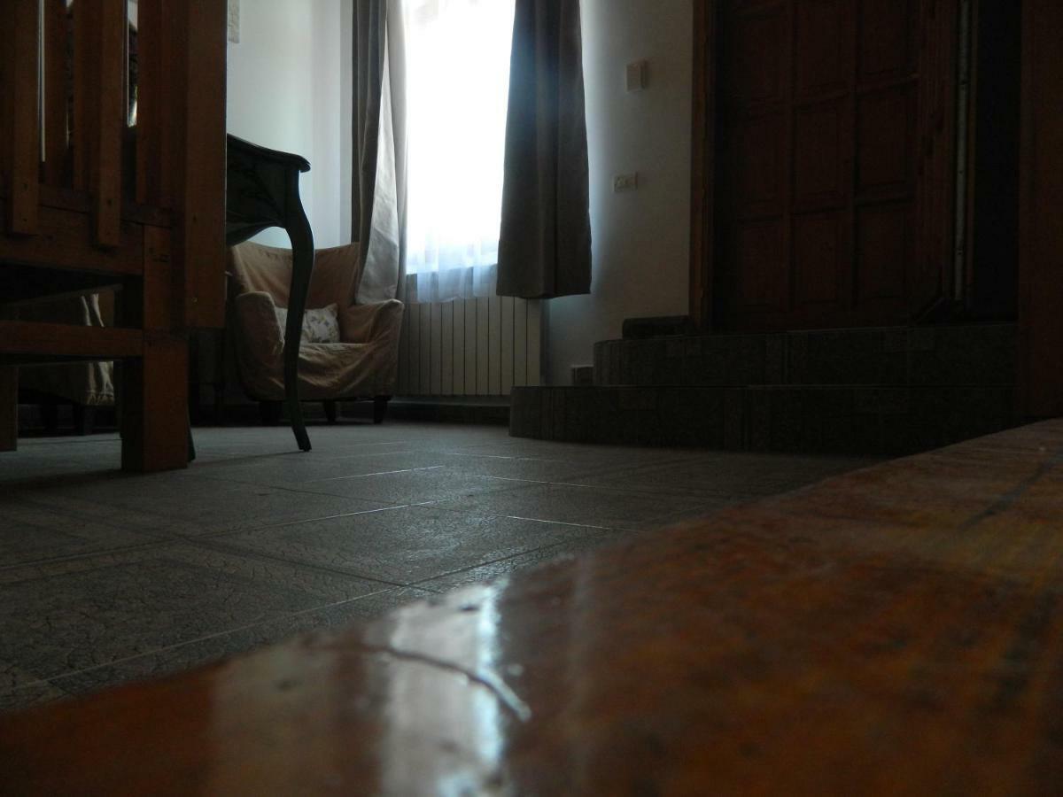 شقة Casa Ligia تيشيرغيول المظهر الخارجي الصورة